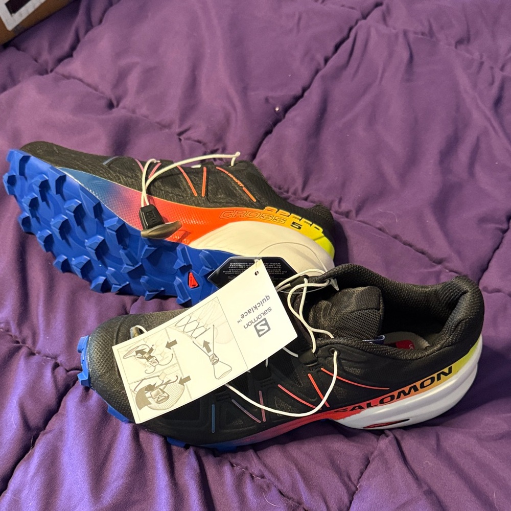 Salomon unisex Black and Multicolor Athletic Shoes